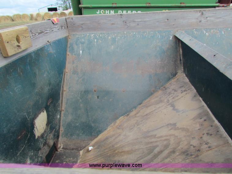 image for item N9147 Grain-O-Vator grain wagon