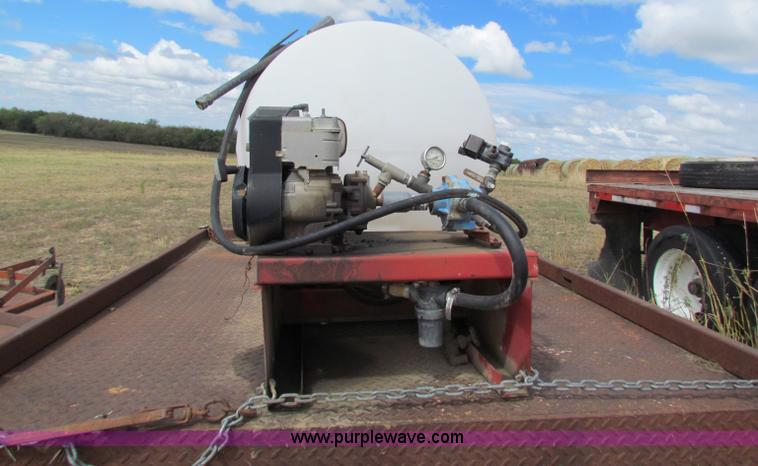 image for item N9153 Tank and pump skid unit