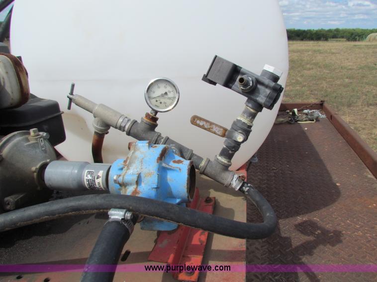image for item N9153 Tank and pump skid unit
