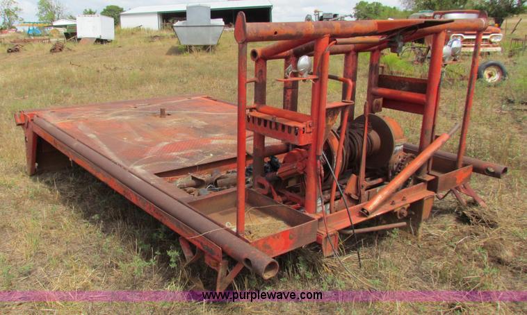 image for item N9154 Tulsa winch and bed