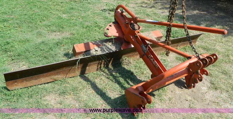 image for item T9399 J I Case G16 8' blade