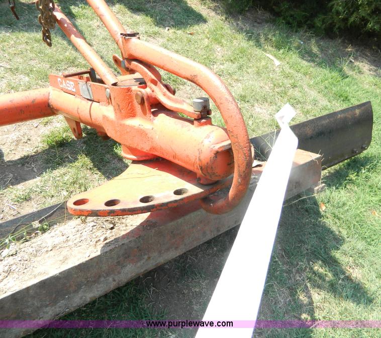 image for item T9399 J I Case G16 8' blade