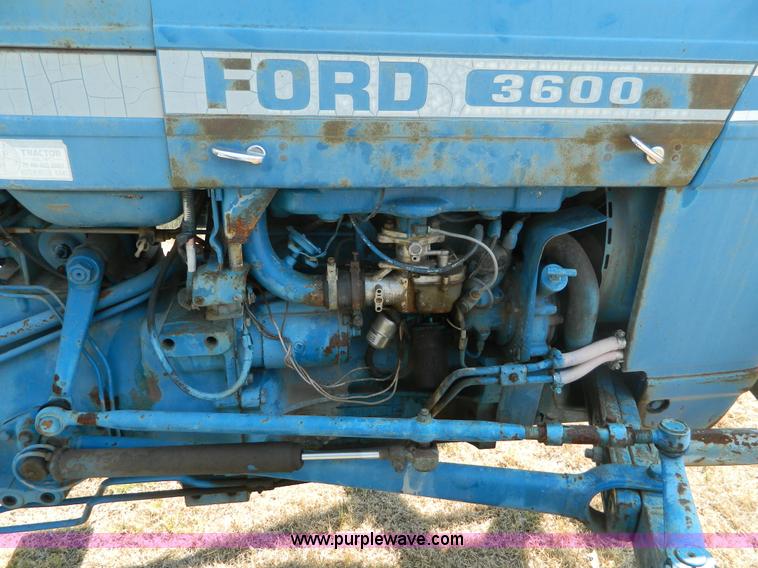 image for item T9401 1978 Ford 3600 tractor