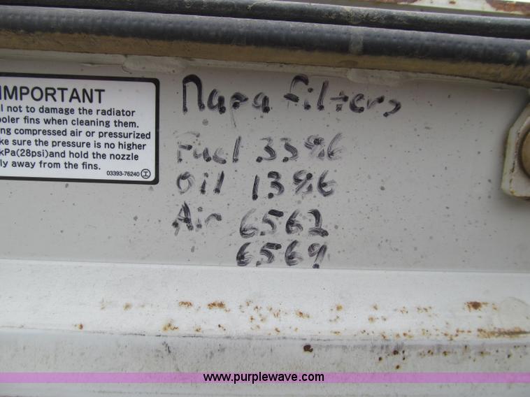 image for item A8460 2006 Takeuchi TL140 skid steer