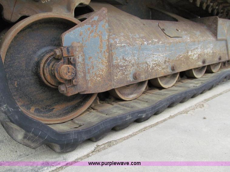 image for item A8460 2006 Takeuchi TL140 skid steer