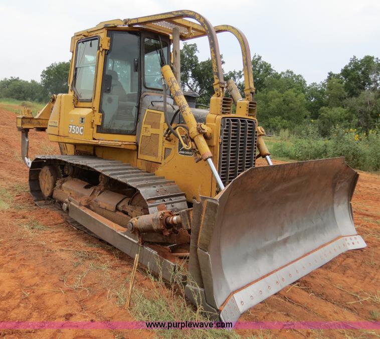 image for item B2474 1999 John Deere 750C LT Series II dozer
