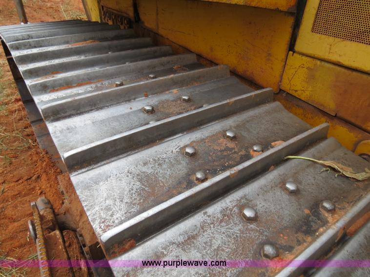 image for item B2474 1999 John Deere 750C LT Series II dozer