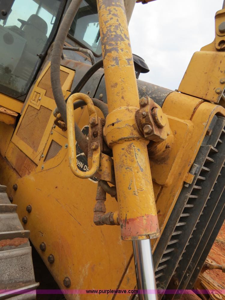 image for item B2474 1999 John Deere 750C LT Series II dozer