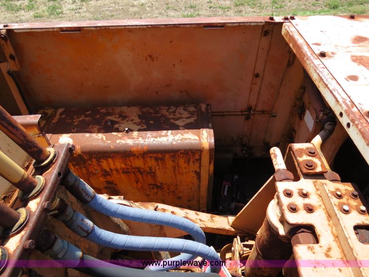 image for item B2475 1977 Case Drott 50 excavator