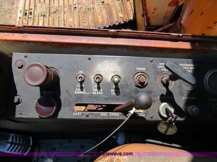 image for item B2475 1977 Case Drott 50 excavator