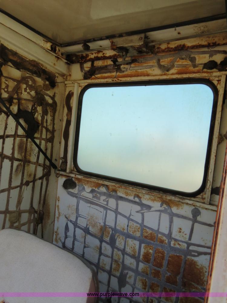 image for item B2475 1977 Case Drott 50 excavator