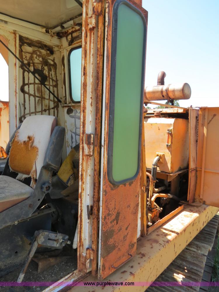 image for item B2475 1977 Case Drott 50 excavator