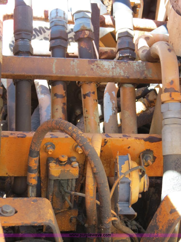 image for item B2475 1977 Case Drott 50 excavator