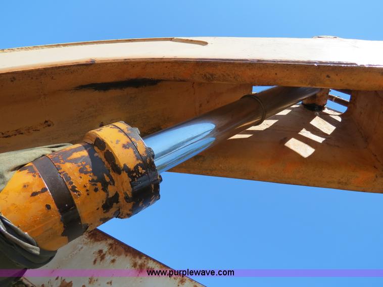 image for item B2475 1977 Case Drott 50 excavator