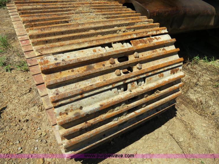 image for item B2475 1977 Case Drott 50 excavator