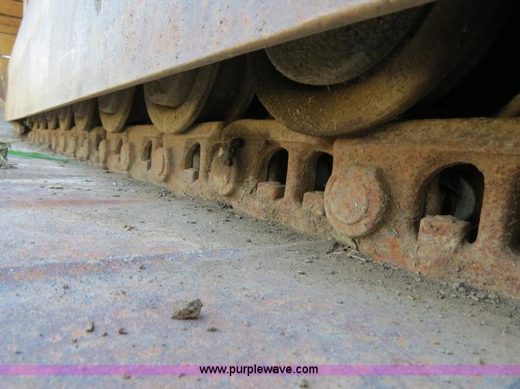 image for item B2475 1977 Case Drott 50 excavator