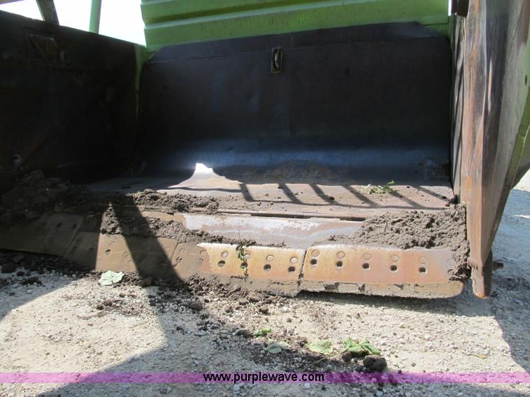 image for item B2842 Terex TS14B scraper