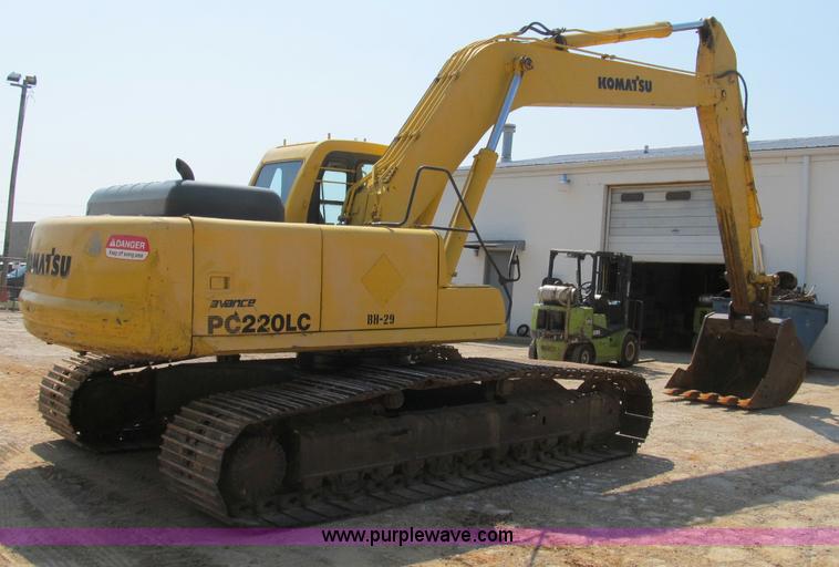 image for item B2849 1996 Komatsu PC220LC-6C excavator