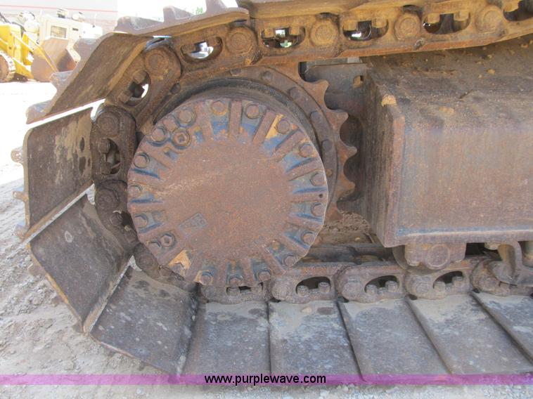 image for item B2849 1996 Komatsu PC220LC-6C excavator