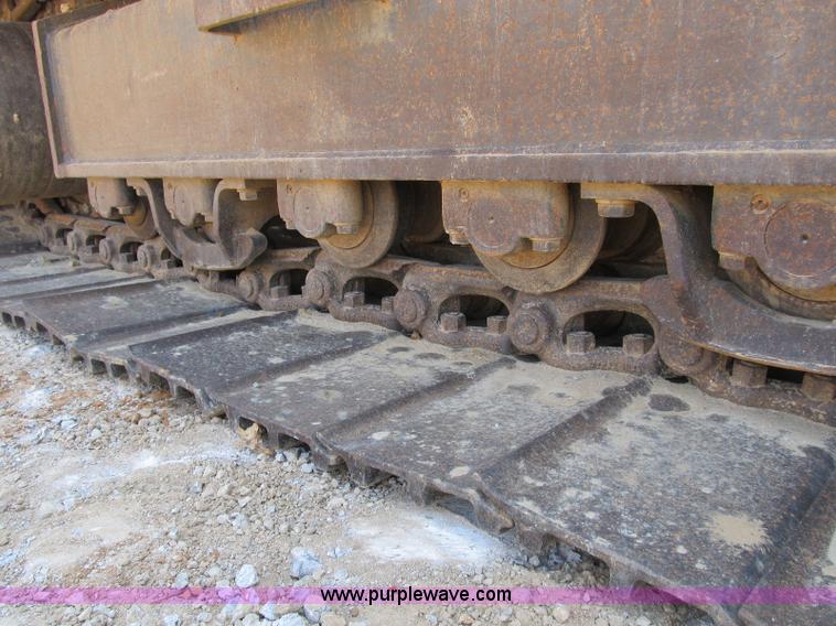 image for item B2849 1996 Komatsu PC220LC-6C excavator