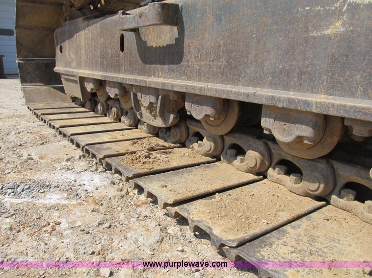 image for item B2849 1996 Komatsu PC220LC-6C excavator