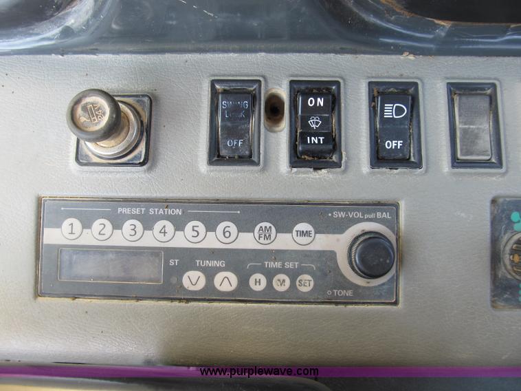 image for item B2849 1996 Komatsu PC220LC-6C excavator