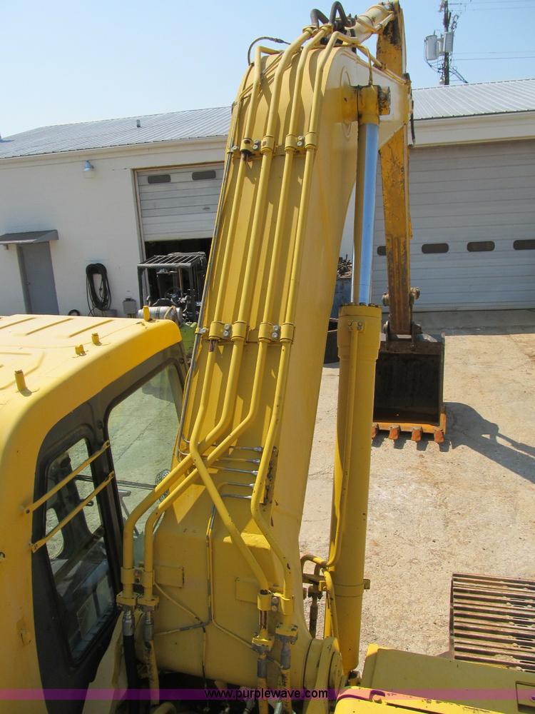image for item B2849 1996 Komatsu PC220LC-6C excavator