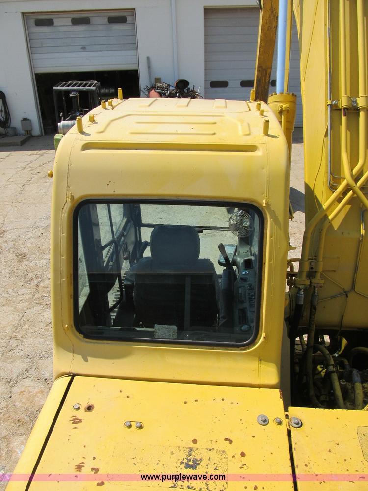 image for item B2849 1996 Komatsu PC220LC-6C excavator