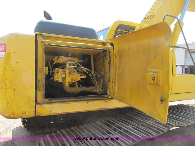 image for item B2849 1996 Komatsu PC220LC-6C excavator