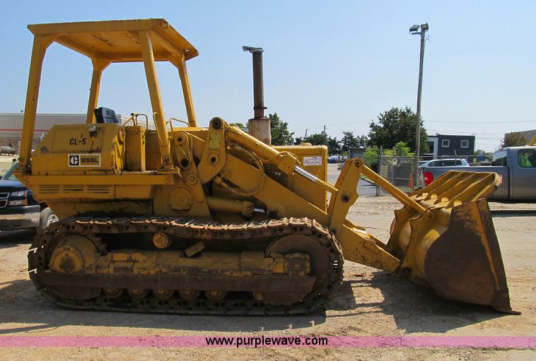 image for item B2850 1976 Caterpillar 955L track loader