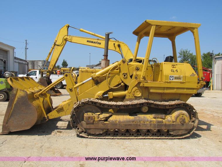image for item B2850 1976 Caterpillar 955L track loader