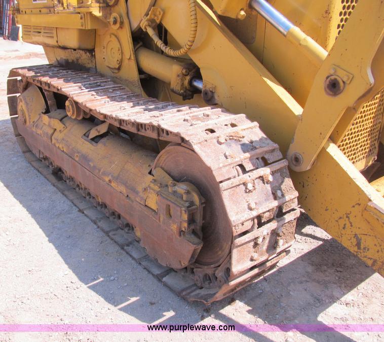 image for item B2850 1976 Caterpillar 955L track loader