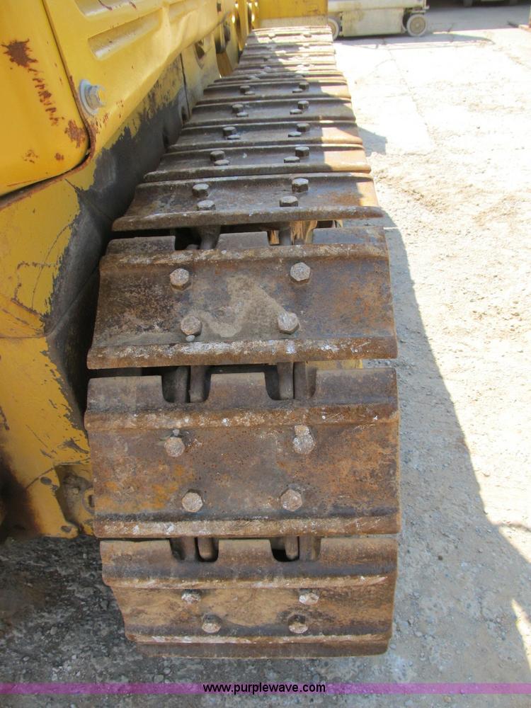 image for item B2850 1976 Caterpillar 955L track loader