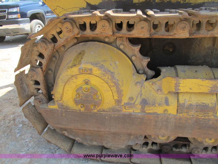 image for item B2850 1976 Caterpillar 955L track loader