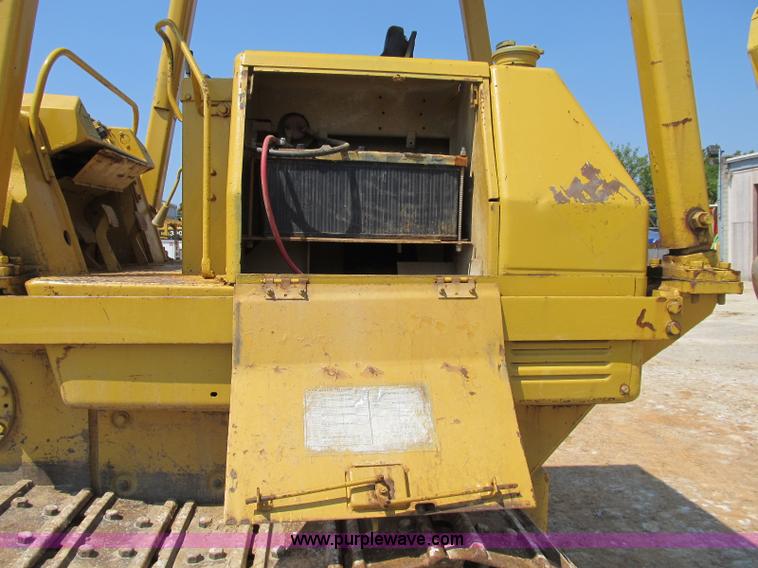 image for item B2850 1976 Caterpillar 955L track loader