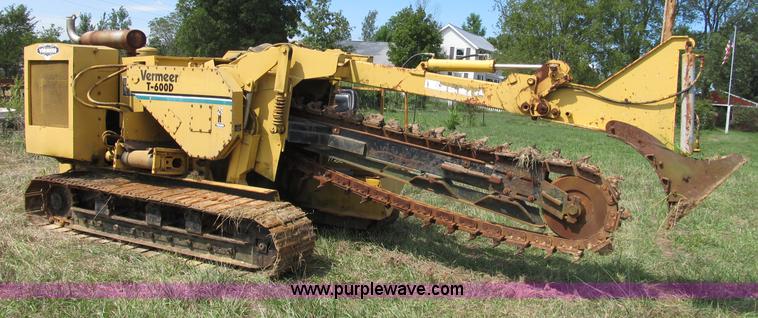 image for item B2856 Vermeer T600D trencher