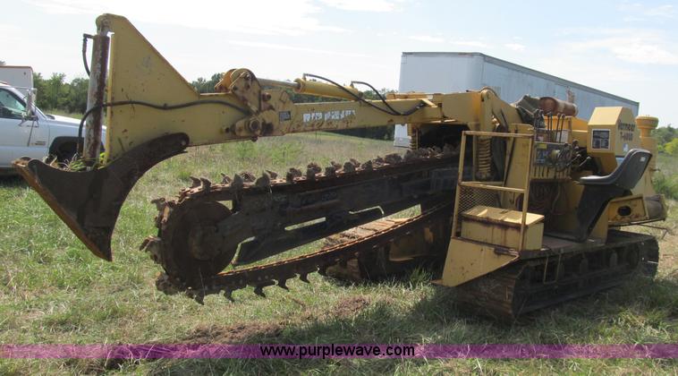image for item B2856 Vermeer T600D trencher