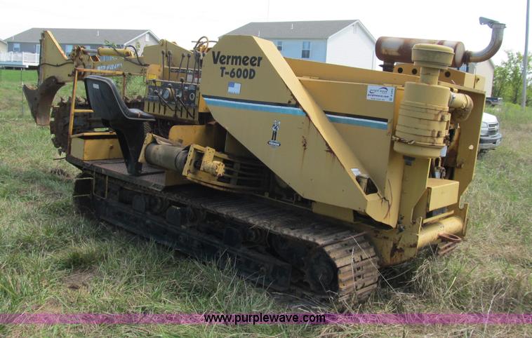 image for item B2856 Vermeer T600D trencher