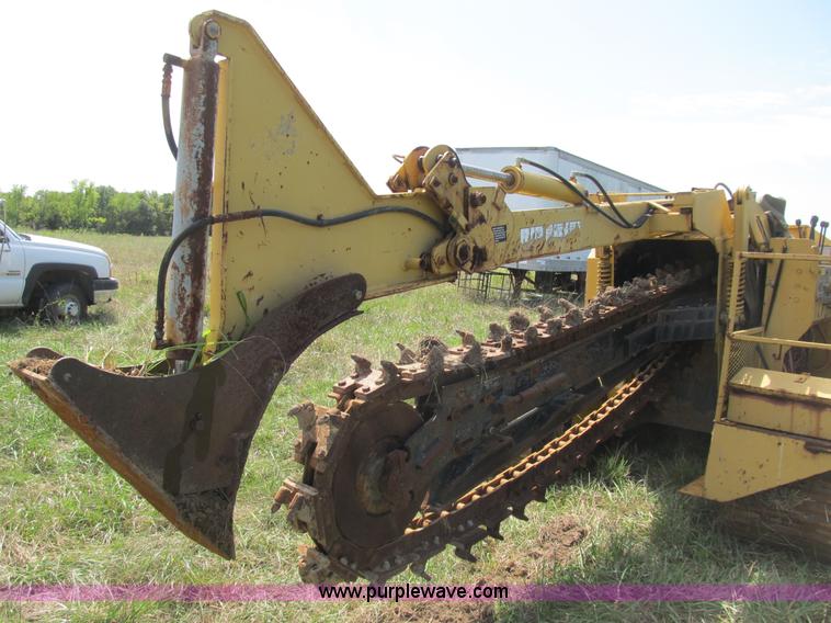 image for item B2856 Vermeer T600D trencher