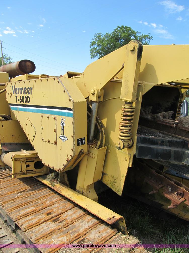 image for item B2856 Vermeer T600D trencher