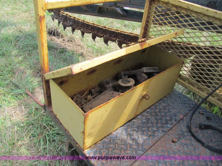 image for item B2856 Vermeer T600D trencher