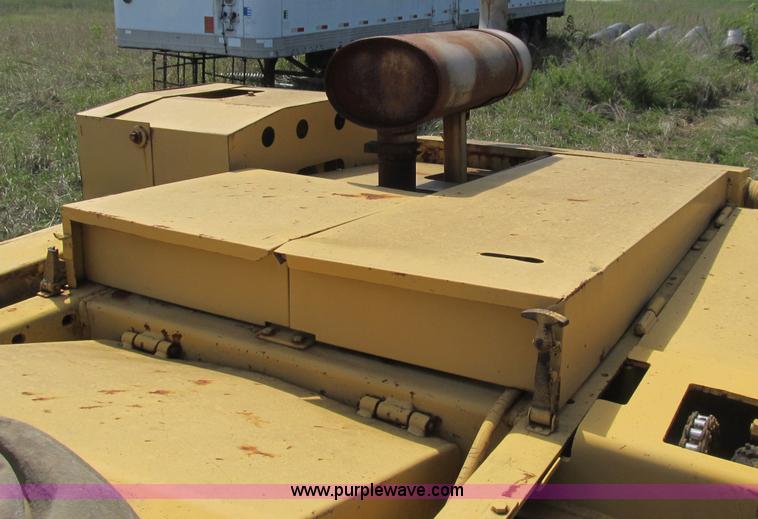 image for item B2856 Vermeer T600D trencher