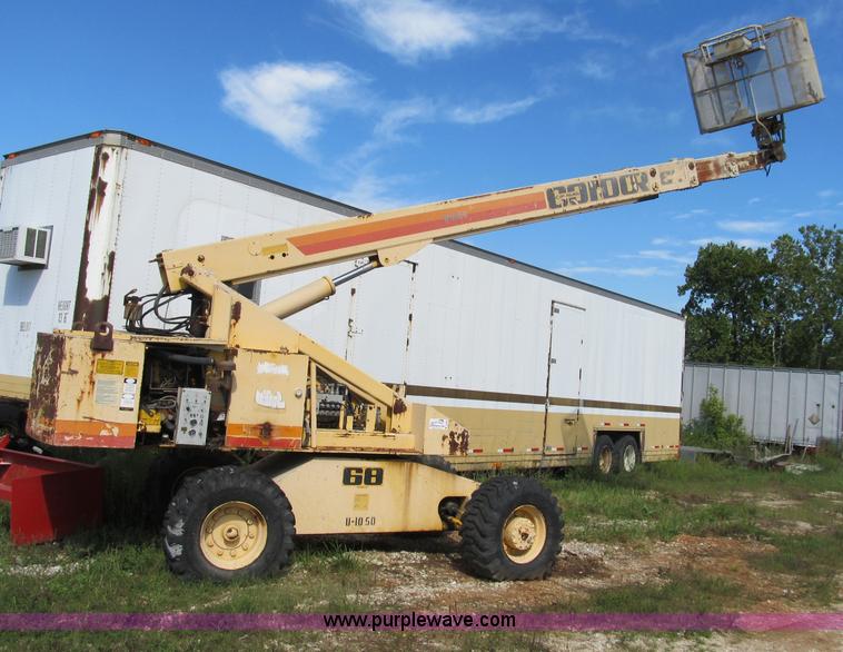image for item B2858 1991 Condor 68D boom lift