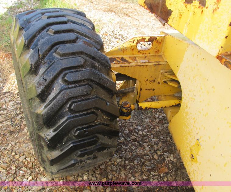 image for item B2858 1991 Condor 68D boom lift