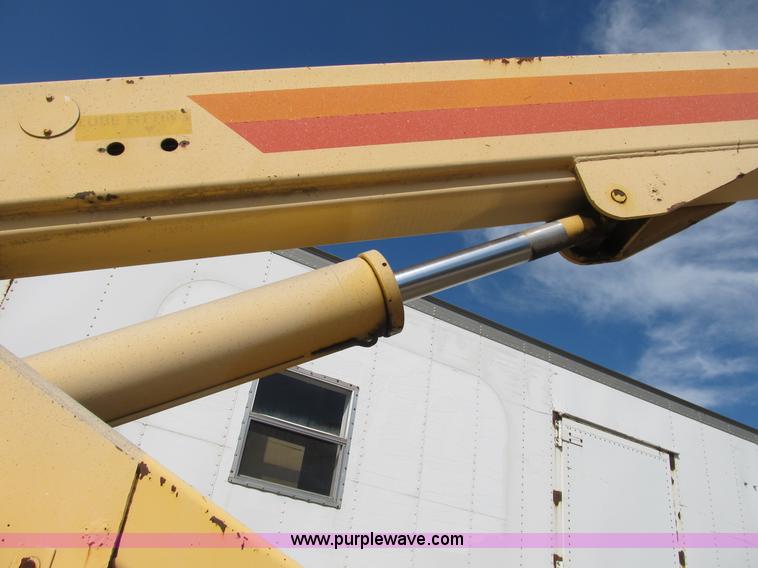image for item B2858 1991 Condor 68D boom lift