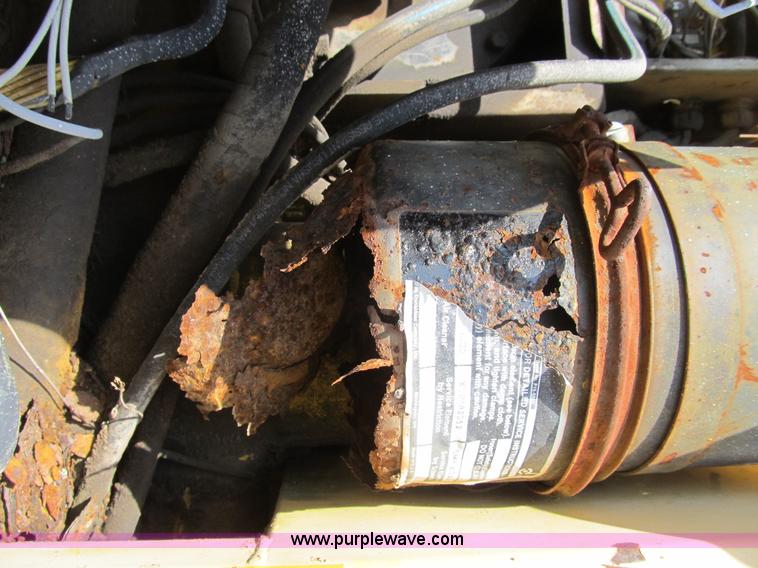 image for item B2858 1991 Condor 68D boom lift