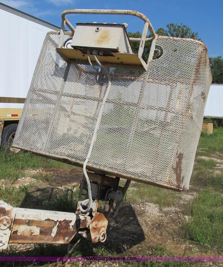 image for item B2858 1991 Condor 68D boom lift