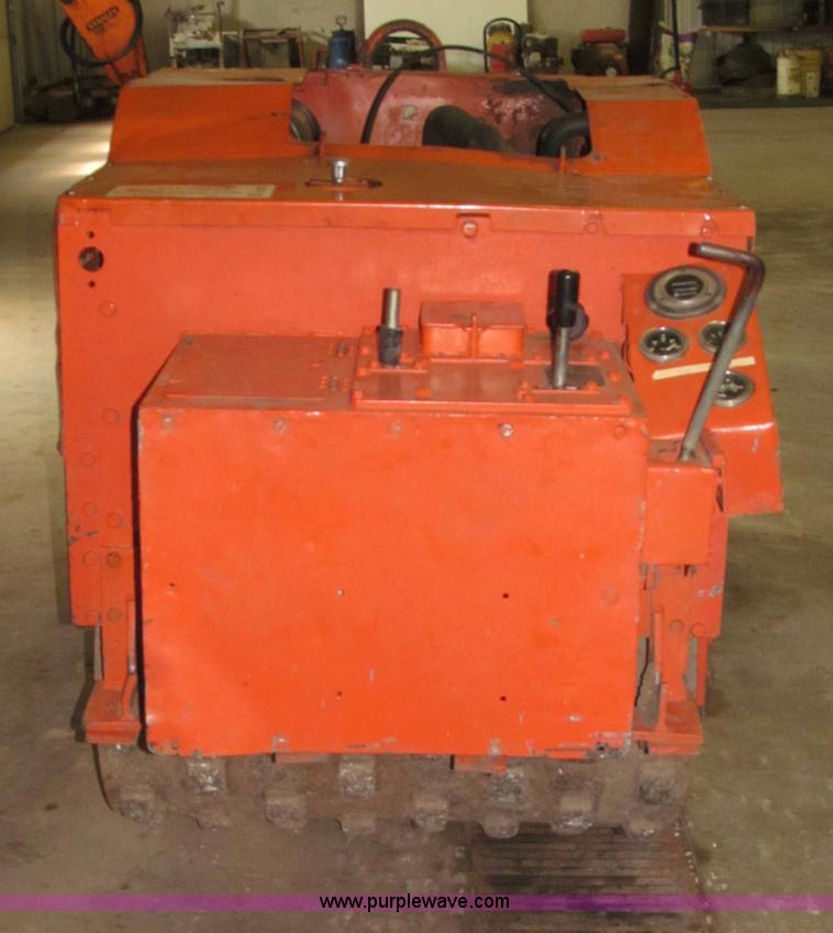 image for item B5211 MultiQuip 36" walk behind vibratory padfoot roller