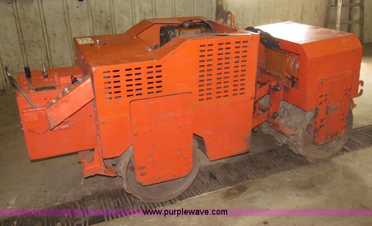 image for item B5211 MultiQuip 36" walk behind vibratory padfoot roller