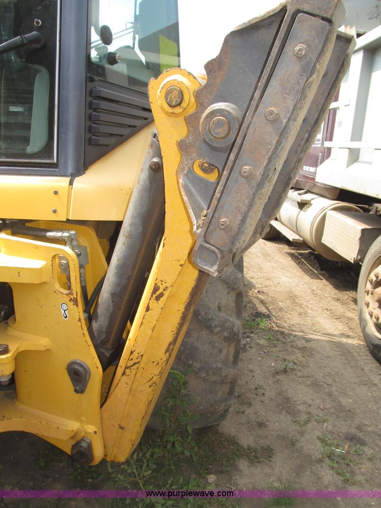 image for item B5212 2003 Volvo BL70 backhoe